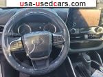 Car Market in USA - For Sale 2023  Toyota Highlander LE