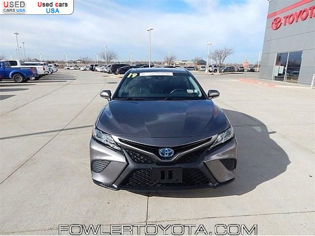 Car Market in USA - For Sale 2019  Toyota Camry Hybrid SE